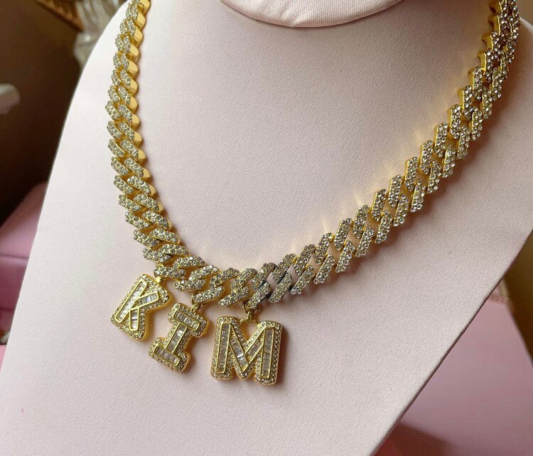 Luxe Baguette Necklace 💗